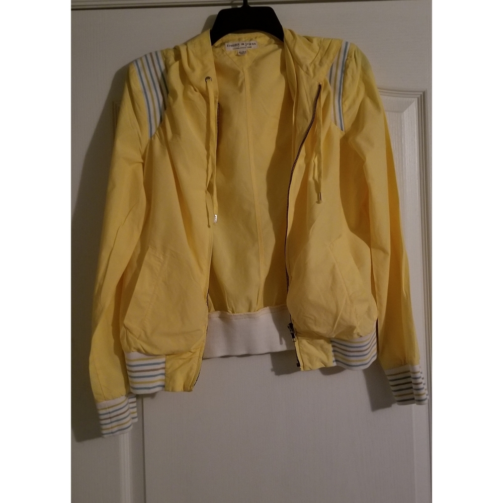 Vintage Early/Mid 2000s Tommy Hilfiger Yellow Jacket Size XL